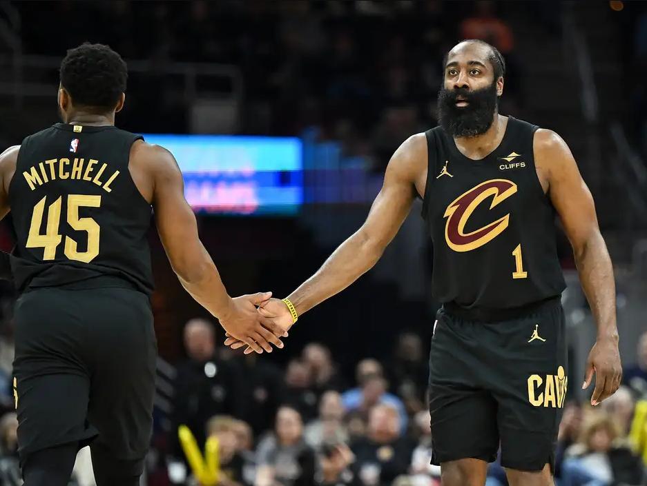 官方网站-骑士迎东部最轻松赛程，剩余对手胜率不足5成，有望冲击东部第二